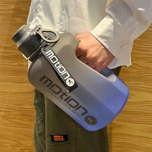 2 Liter Sportwasserflasche mit Strohhalm, große Kapazität, Fitness, mit Skala, Farbverlaufskessel, tragbarer Kunststoff-Wasserflasche für den Außenbereich