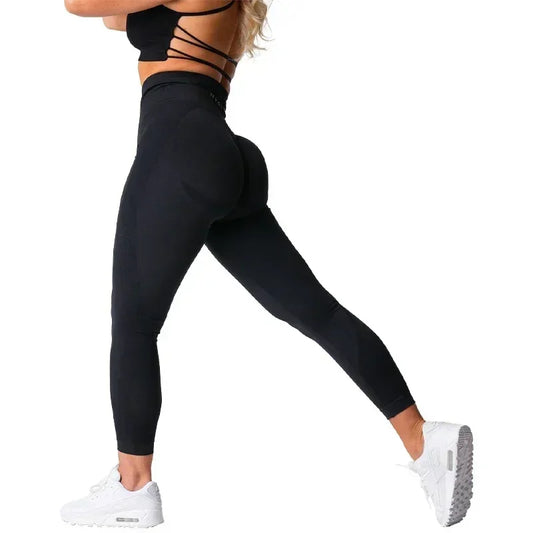 NVGTN Nahtlose Leggings aus Spandex Contour 2.0, nahtlose Leggings für Damen, weiche Workout-Strumpfhosen, Fitness-Outfits, Yogahosen, hohe Taille, Fitnessstudio-Kleidung